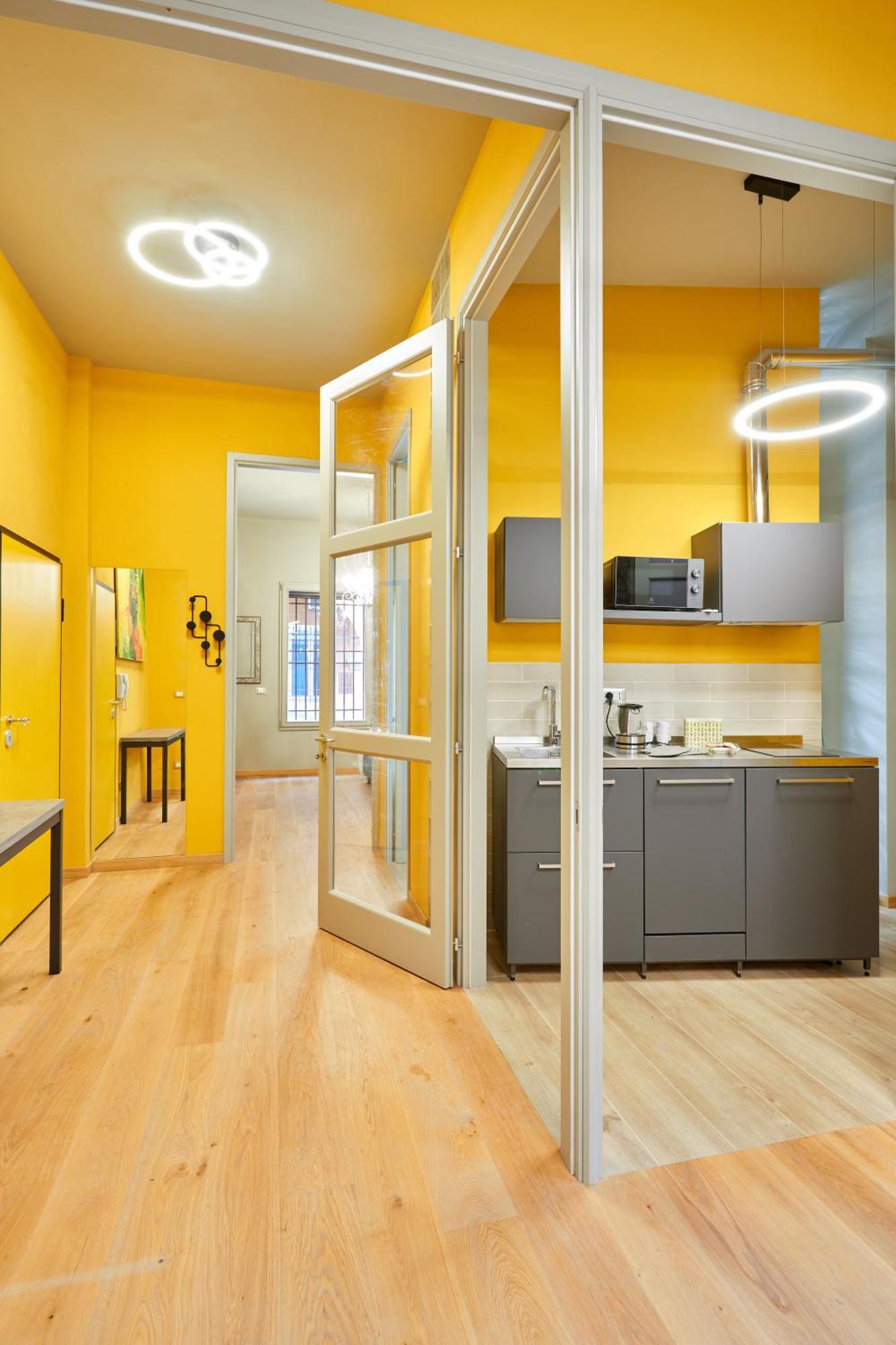 Central And Comfy Apartment Free Netflix And Disney Plus Bolonia Zewnętrze zdjęcie